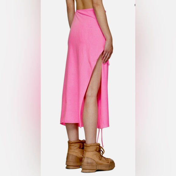 Ottolinger new with tags pink wrap skirt. Size large - Picture 8 of 10